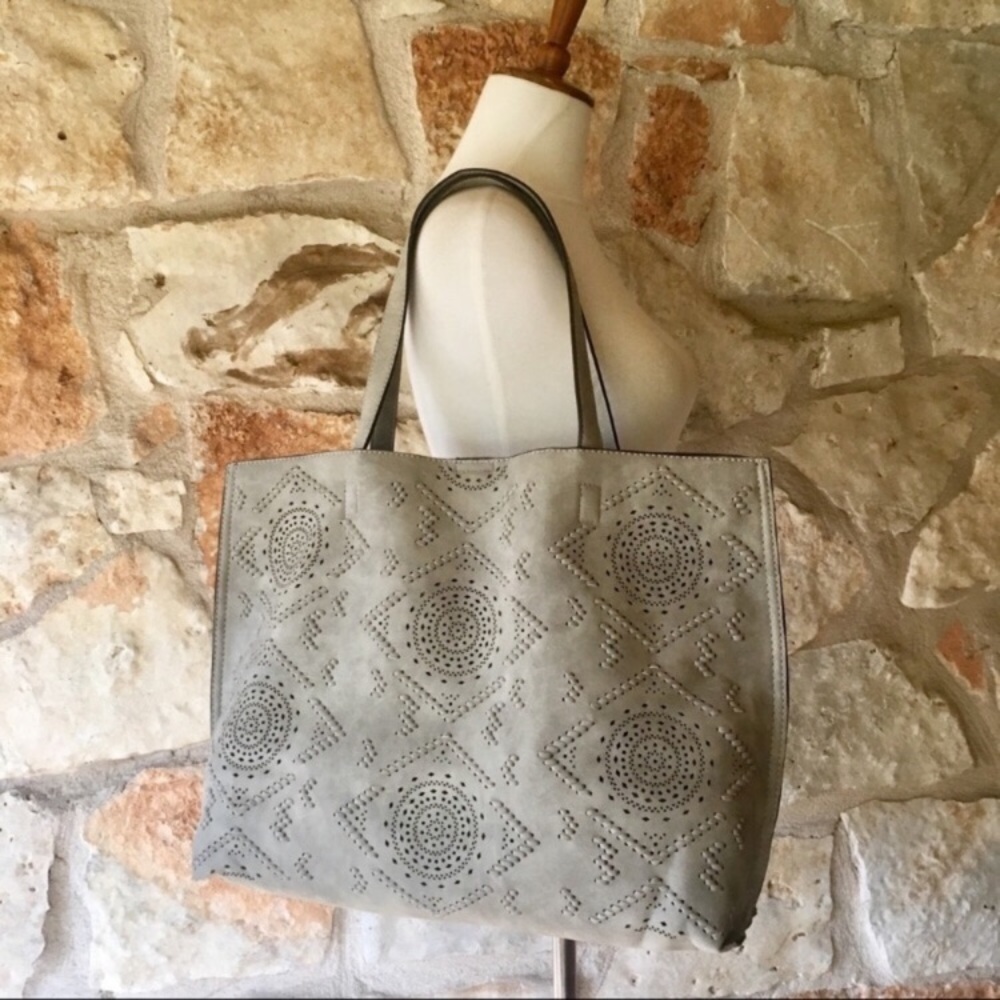 Anthropologie Alice Springs Tote in Soft Grey